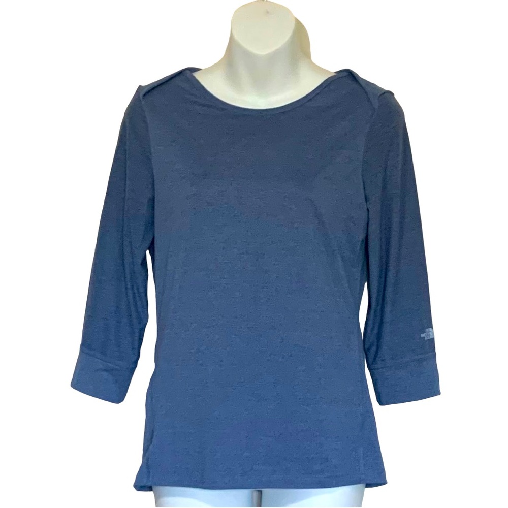 THE NORTH FACE Heather Blue Boat Neck "Flash Dry" 3/4 Sleeve T-Shirt